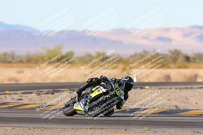 media/Nov-16-2024-CVMA (Sat) [[0e4bb1f32f]]/Race 11-Amateur Supersport Open/